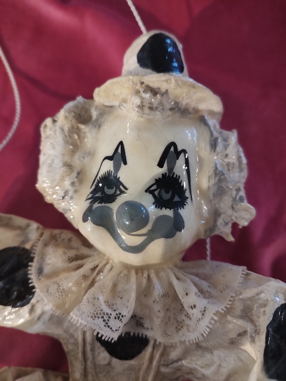 MEXICAN VINTAGE PAPIER MACHE SIGNED  Black and Cream Clown On Swing